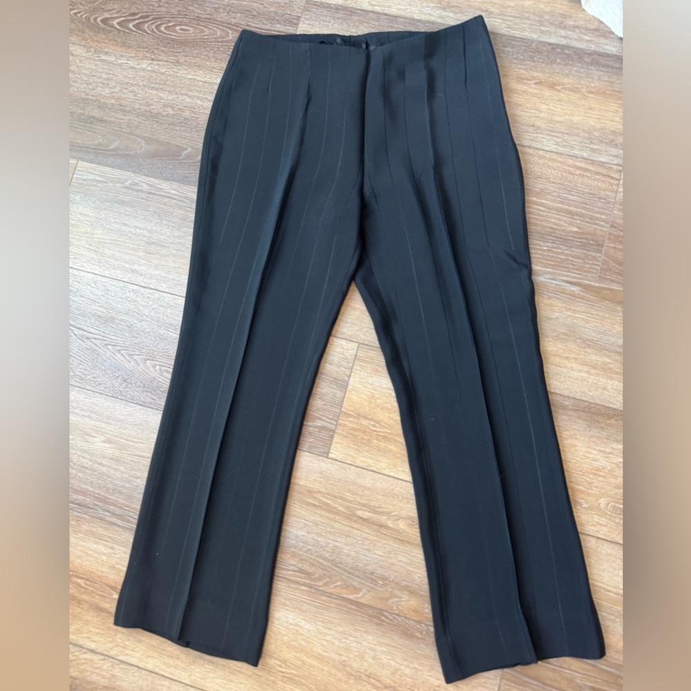 AKRIS 100% Silk Trousers Size 10 Inseam 27”